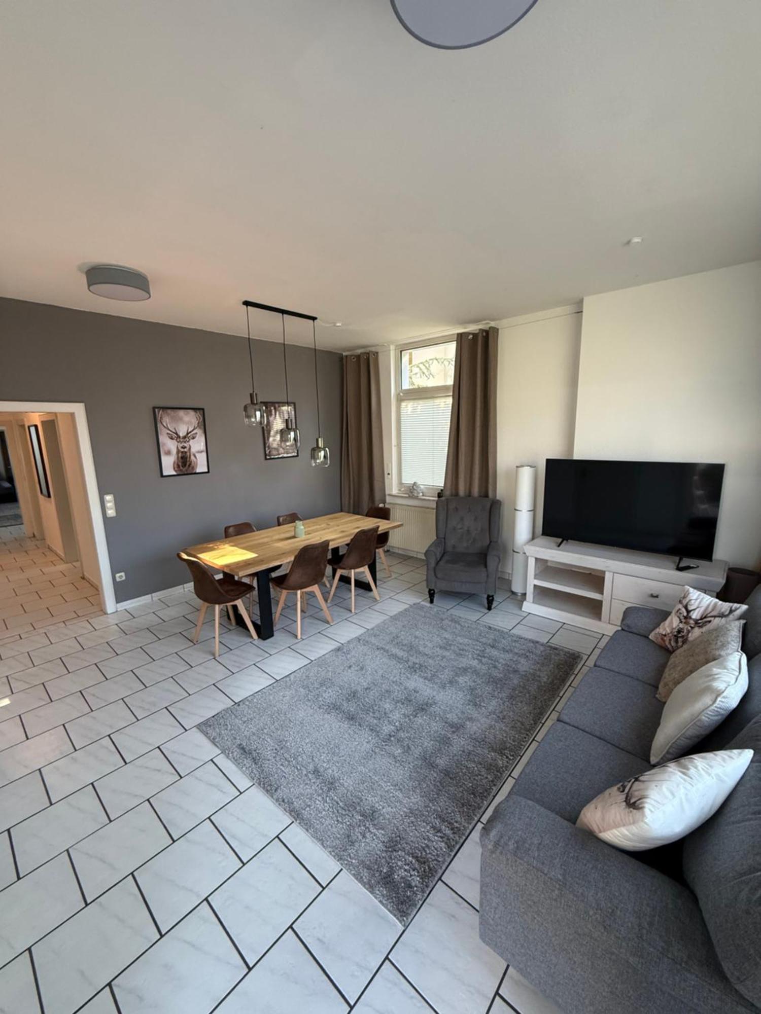 Goethestrasse Appartements Hamelin Bagian luar foto
