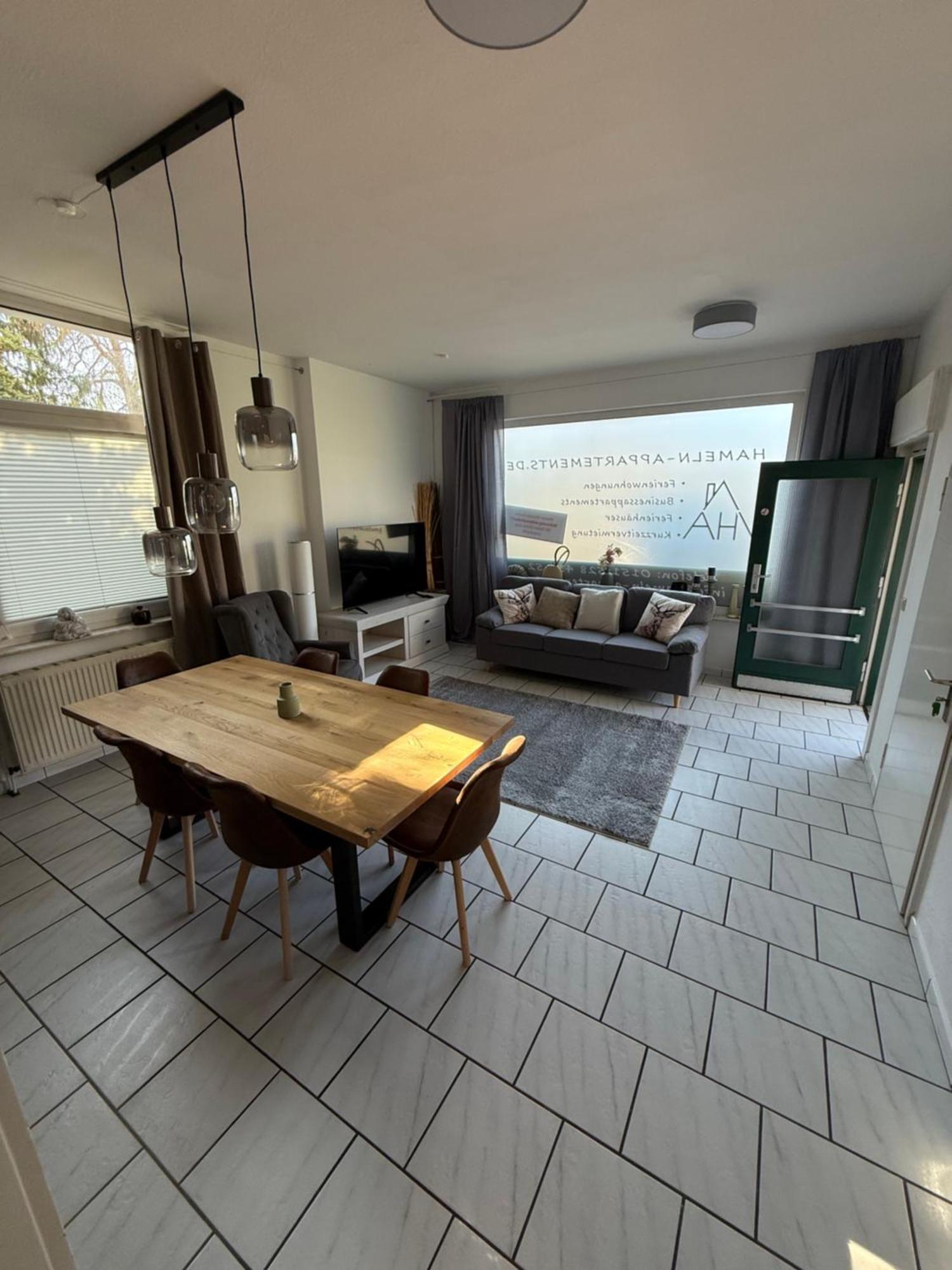 Goethestrasse Appartements Hamelin Bagian luar foto